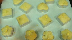 擺進烤盤準備烘焙，烤箱愈熱5分鐘150度烤27分鐘