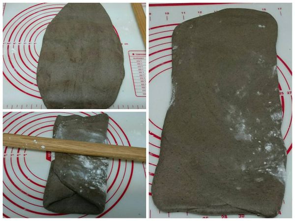 醒好的麵團桿成長形後由短邊往中間三折起來，轉９０度再桿成長形。（即桿平後再三折，重覆３次，這樣烤出的麵包口感較佳。）