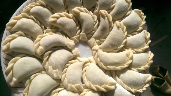 包成美麗的花邊