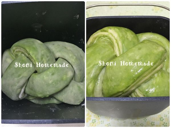 將麻花辮頭尾交疊放入內鍋，啟動#21[生種酵母]進行後發，天氣太冷了，花了1個小時40分鐘 發至九分滿鍋  （其實九分滿的時候我就要烤了，但是麵包機發生了一點小插曲，害我delay了10分鐘才能烤，於是乎麵團就滿鍋了 噗～）