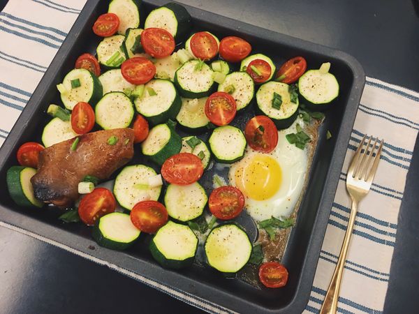 等待的這段期間，我們就來梳洗、換裝～

完畢之後，就可以來吃熱騰騰香噴噴的健康早點囉！