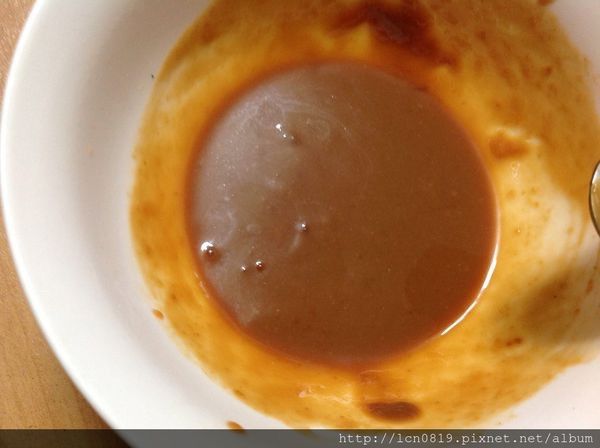 味噌、糖先用米酒調勻