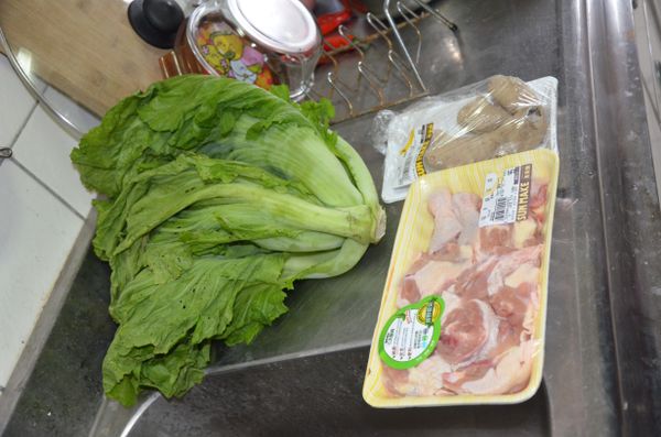 先去全聯買食材