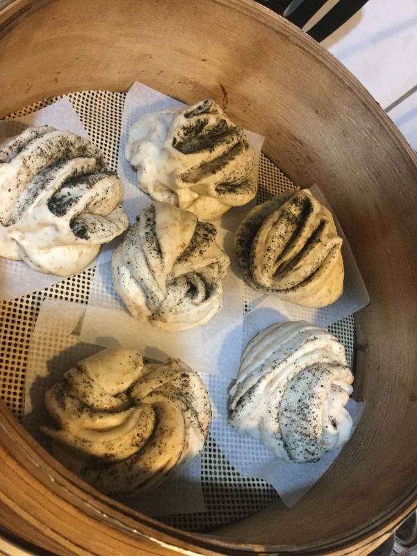 發酵完成，電鍋外鍋 2杯水蒸