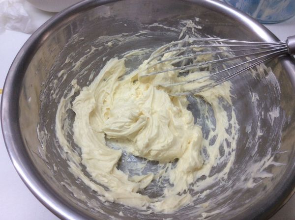 拌勻後的蛋麵糊