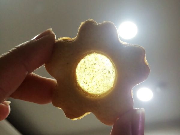 真的很浪漫吧 還有小小的氣泡呢
送人真的超適合又有誠意的喔
快來試試看吧 ❤️