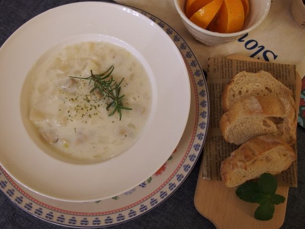 就是和歐式麵包超合拍的濃湯啦!
