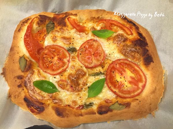 羅勒葉也可以烤好再加，顏色比較漂亮；第二盤留了幾片烤好加當作對照