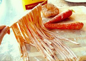 手工麵條作法請參考我的食譜