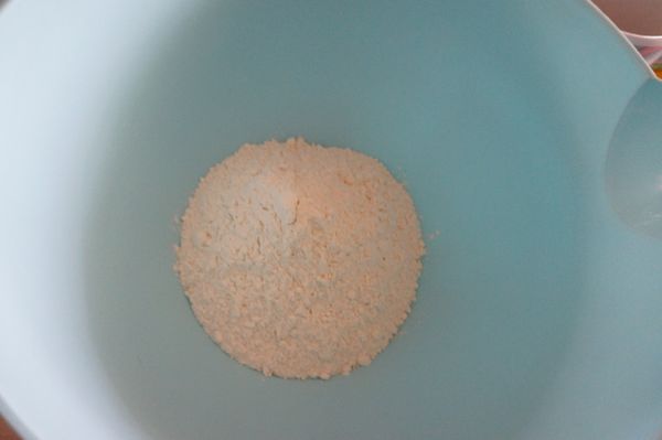 將所有食材均勻攪拌