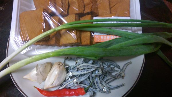 備料   丁香洗淨瀝乾水份