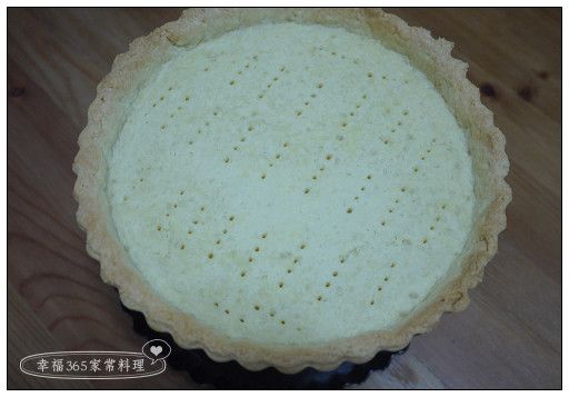 放入烤箱以180℃烤約30分鐘全熟後取出放涼。