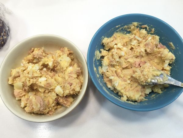 攪拌均勻後再撒一點胡椒粉
就大功告成啦～～～
是不是很簡單呢😏