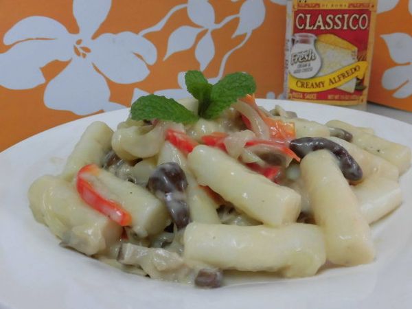 完成了~
韓式年糕碰白醬~