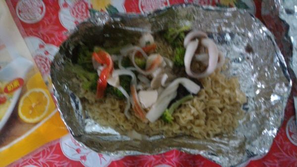 加入1燙熟食材，拌勻