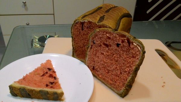 切成三角型，更像了。