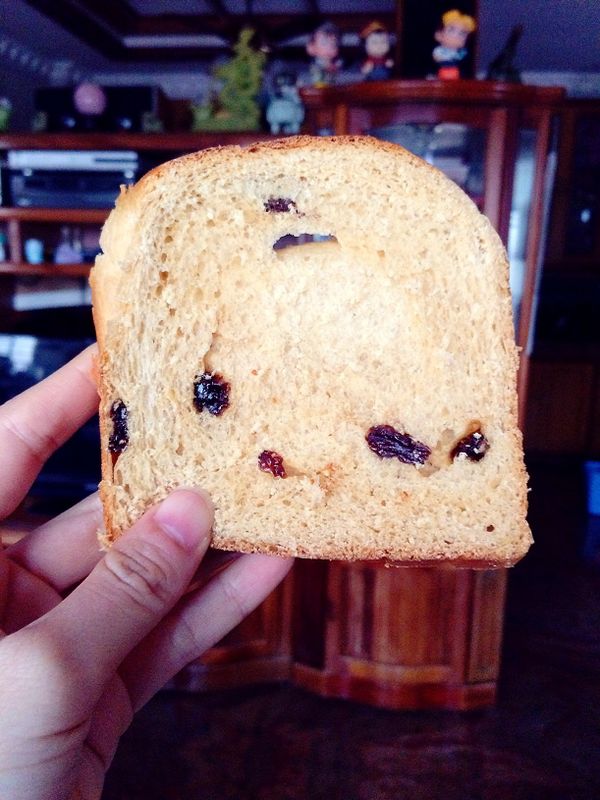 切面，好吃的葡萄乾～