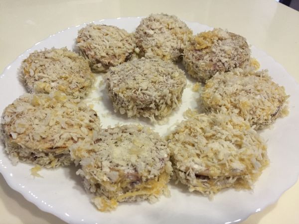 最後裹滿麵包粉