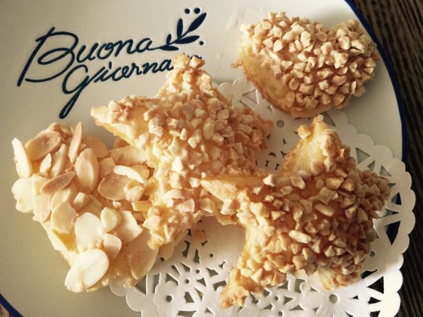 分享欣蒂做的愛心跟星星形狀~~