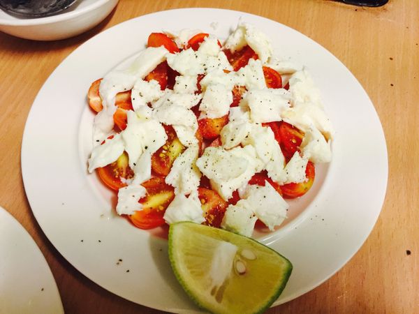 擠上新鮮檸檬汁