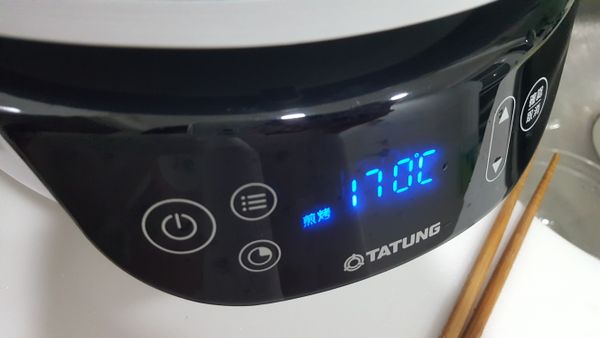 選擇煎烤模式170度，建議不要太高溫，比較不會讓醬燒焦