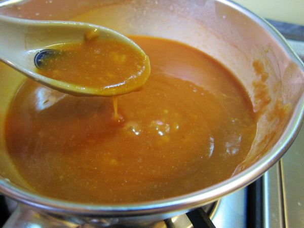 以小火加熱，記得要不斷攪拌