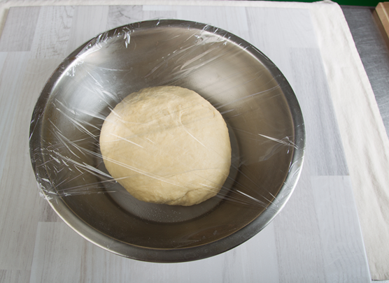 基本發酵 28℃50分鐘 (蓋濕布或是保鮮膜防止表面乾皮)
