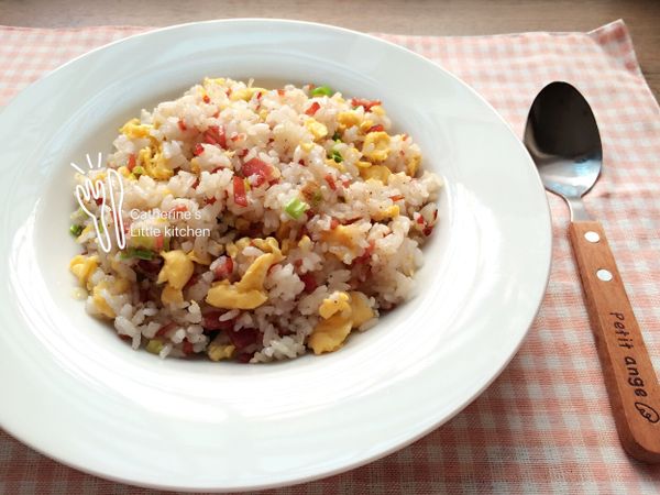 最後撒上蔥花後起鍋即可。