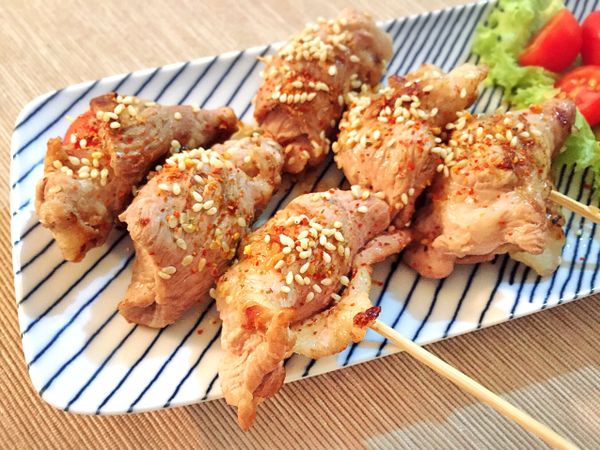 吃之前上方可再撒些白芝麻裝飾～