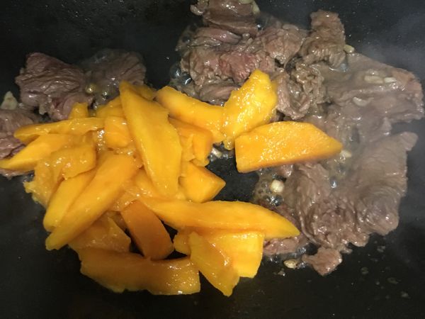 下芒果炒拌