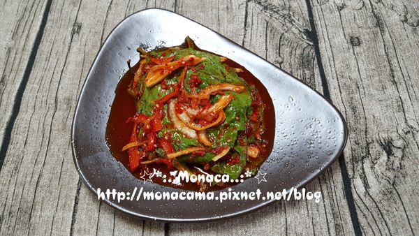 小叮嚀: 
1.沒有紫蘇油可改用一半量的香油或者省略，味香可用味霖取代。
2.放久葉子會變醜醜的死黃是正常的，這份量還來不及變黃兩人大概三天左右就吃完了。
3.韓國醬料介紹 :http://bit.ly/28KfS28