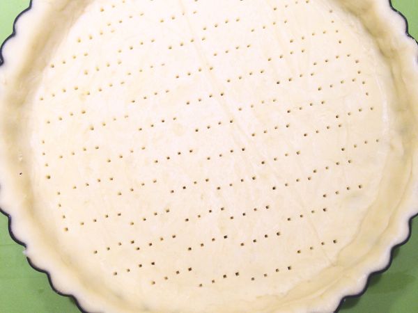 派皮戳洞塗上蛋白液