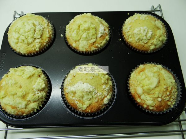 加了「奶油砂糖碎粒」的瑪芬