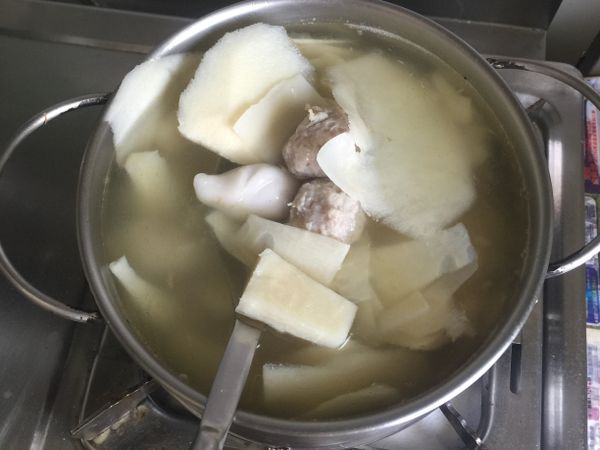 可隨個人喜好
加香油、白胡椒粉、丸子、蒜頭