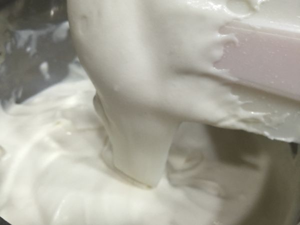 差不多是這樣的粘稠度，放進大同電鍋，外鍋1.5杯水