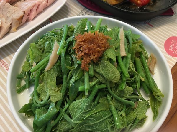 龍鬚菜，今天水波爐煮得一點都不輸瓦斯爐的口感，還是很脆！