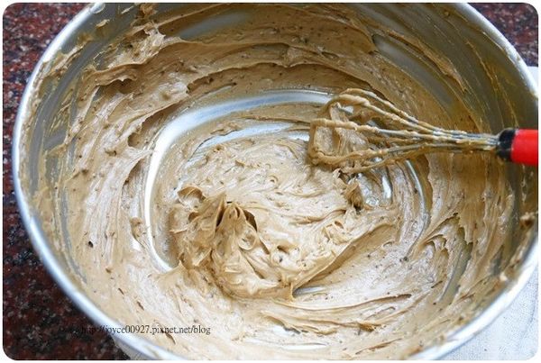 攪打至乳霜狀