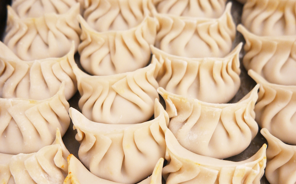 我的方法是以前爺爺教的 所以我們家大家都是包這樣 哈哈
大家也可以包自己喜歡的樣子