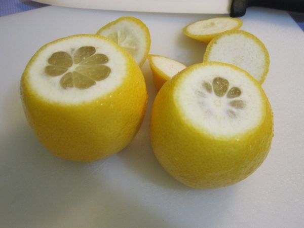 去除頭尾方便去皮