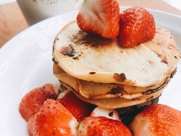 最後加入草莓就完成啦