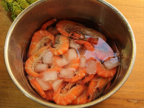 取出冰鎮 (熱漲冷縮口感爽脆)