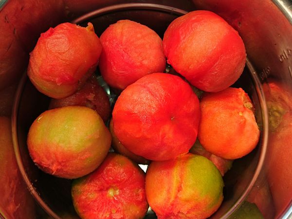 一下子就一大鍋了 (一顆不用一分鐘唷）