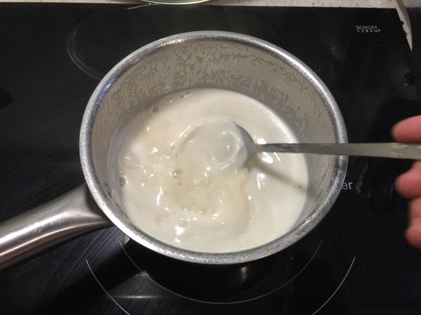 中小火加熱並攪拌