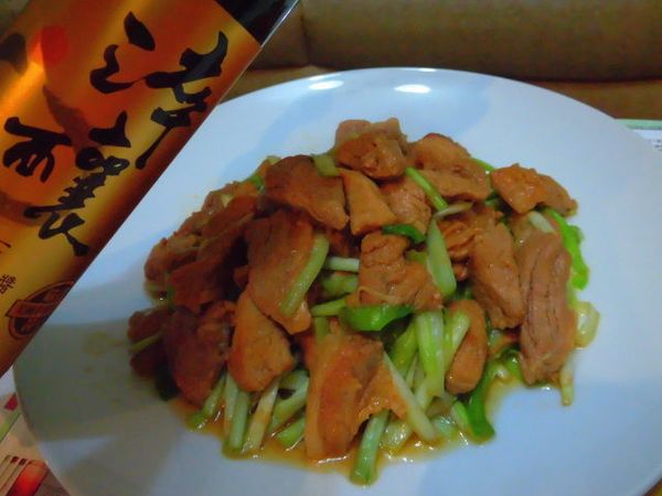 淬釀阿嬤的手路菜，寫下你與阿嬤的料理故事，快上活動網站：
http://campaign.pr.icook.com.tw/cnsoysauce_story