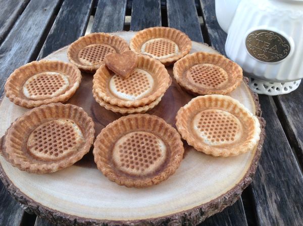 配上香濃咖啡或茶,當下午茶點心或各式節慶派對上,皆是受歡迎的 Vitantonio-Tart 塔皮❤!!!