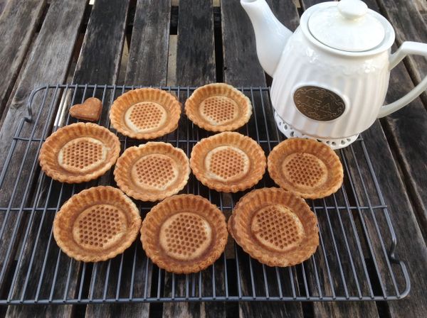 就是一個個香甜的 Vitantonio-Tart 塔皮❤!