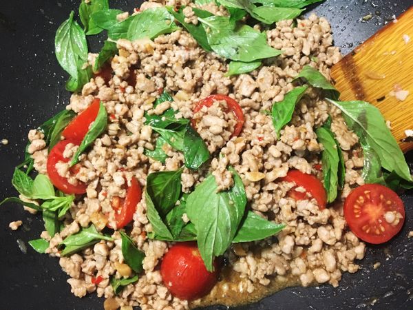 最後關火下九層塔拌一下即可起鍋