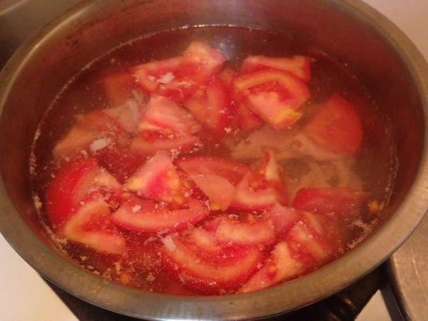 肉絲滾後下番茄