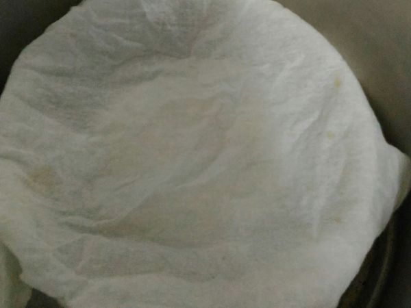 蓋上溼布放入電鍋保溫45分鐘(第一次發酵)