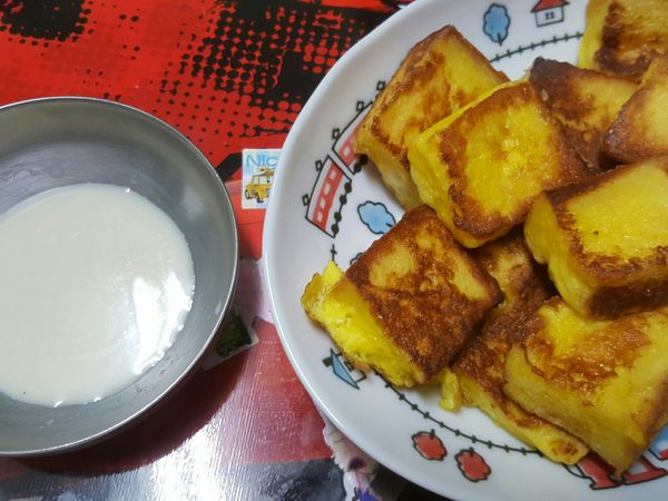 沾上蜂蜜或是煉乳也非常好吃喔